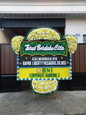 Papan Bunga Duka di Ranca Labuh
